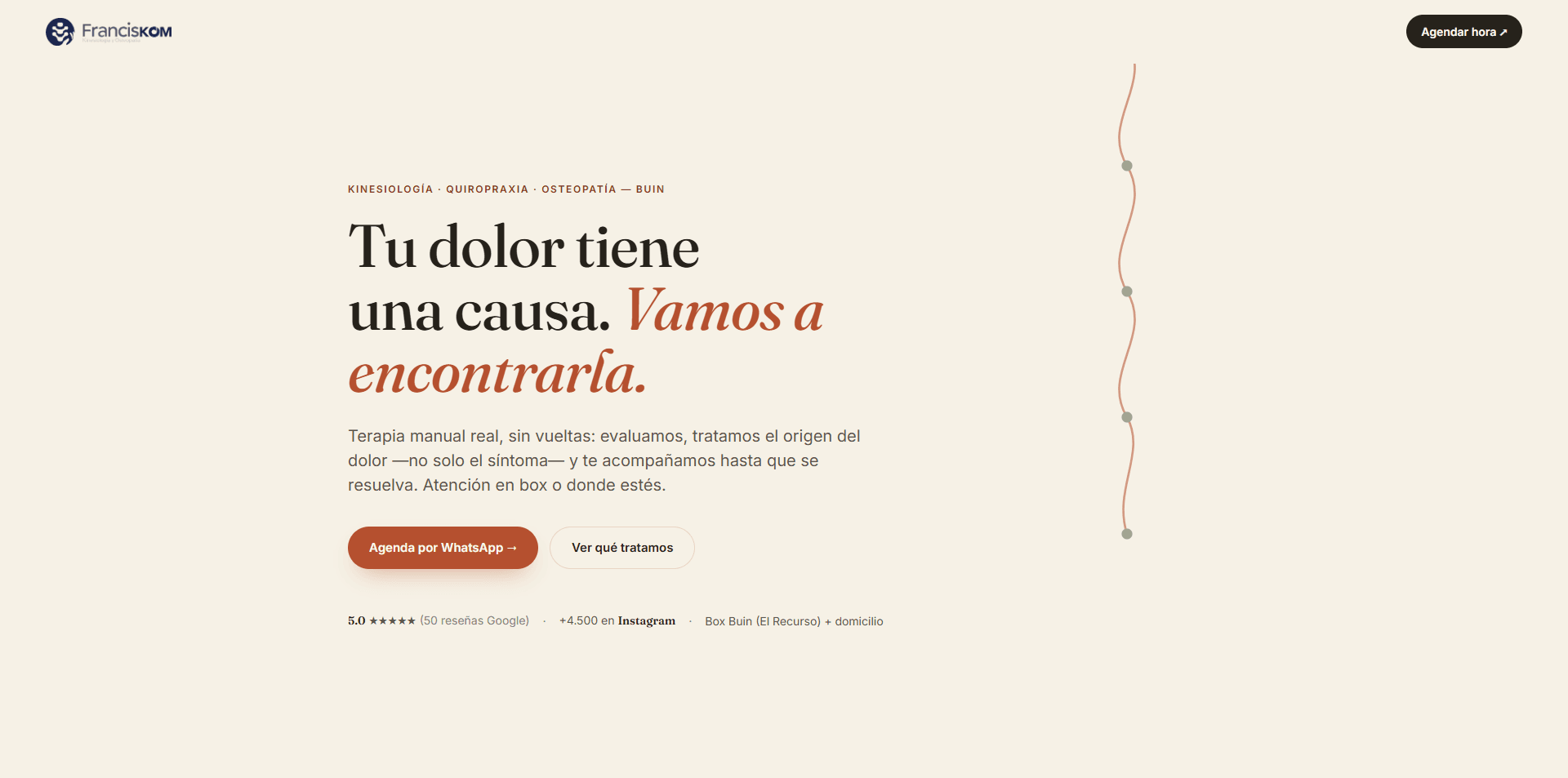 Sitio de FrancisKOM, proyecto desarrollado por HojaCero